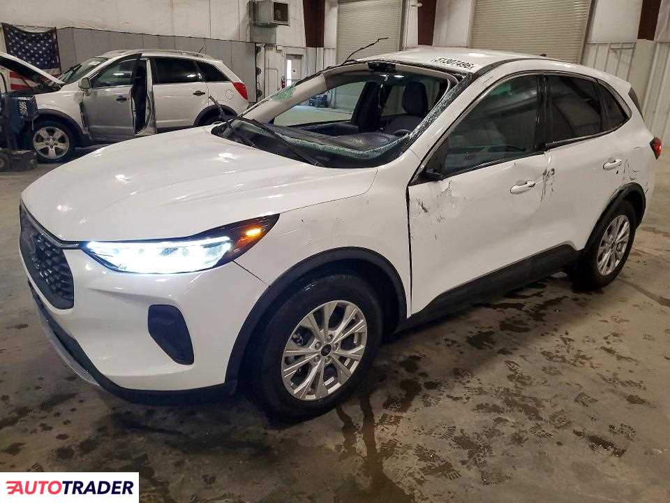 Ford Escape 2024 1