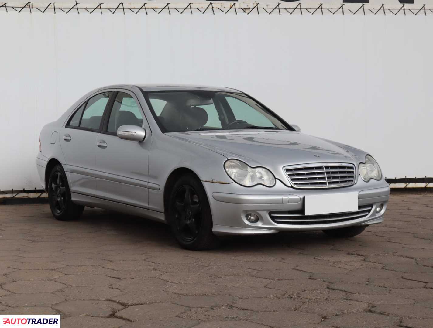 Mercedes C-klasa 2007 2.1 120 KM