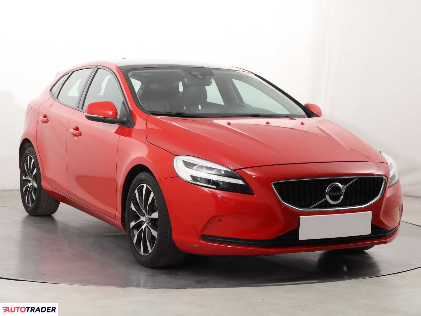 Volvo V40 2019 2.0 147 KM Volvo V40 2019 2.0 147 KM