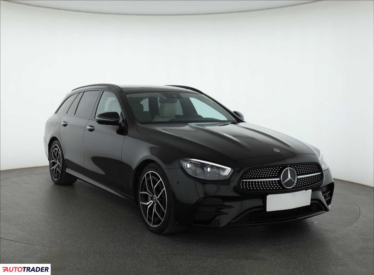 Mercedes E-klasa 2020 2.0 191 KM Mercedes E-klasa 2020 2.0 191 KM