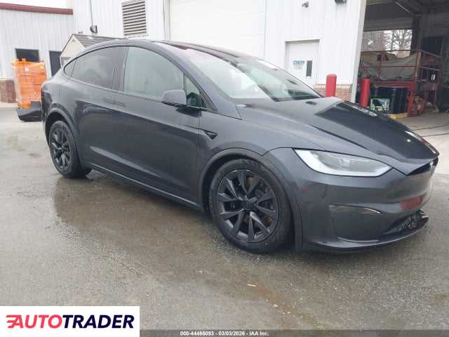 Tesla Model X 2024