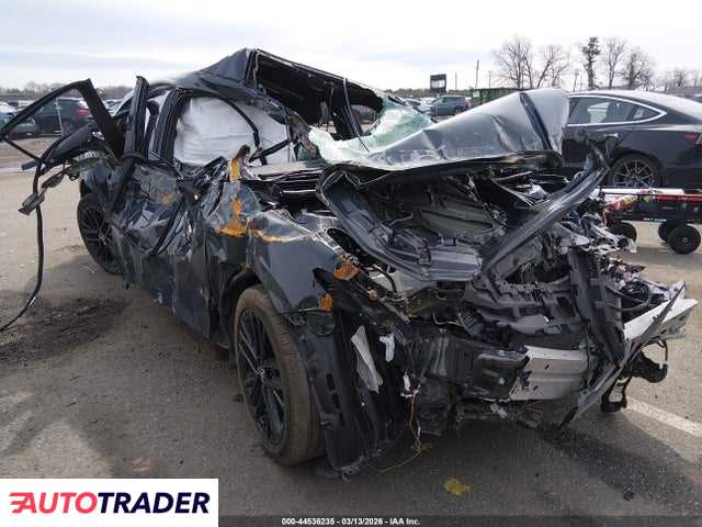 Toyota Camry 2025 2