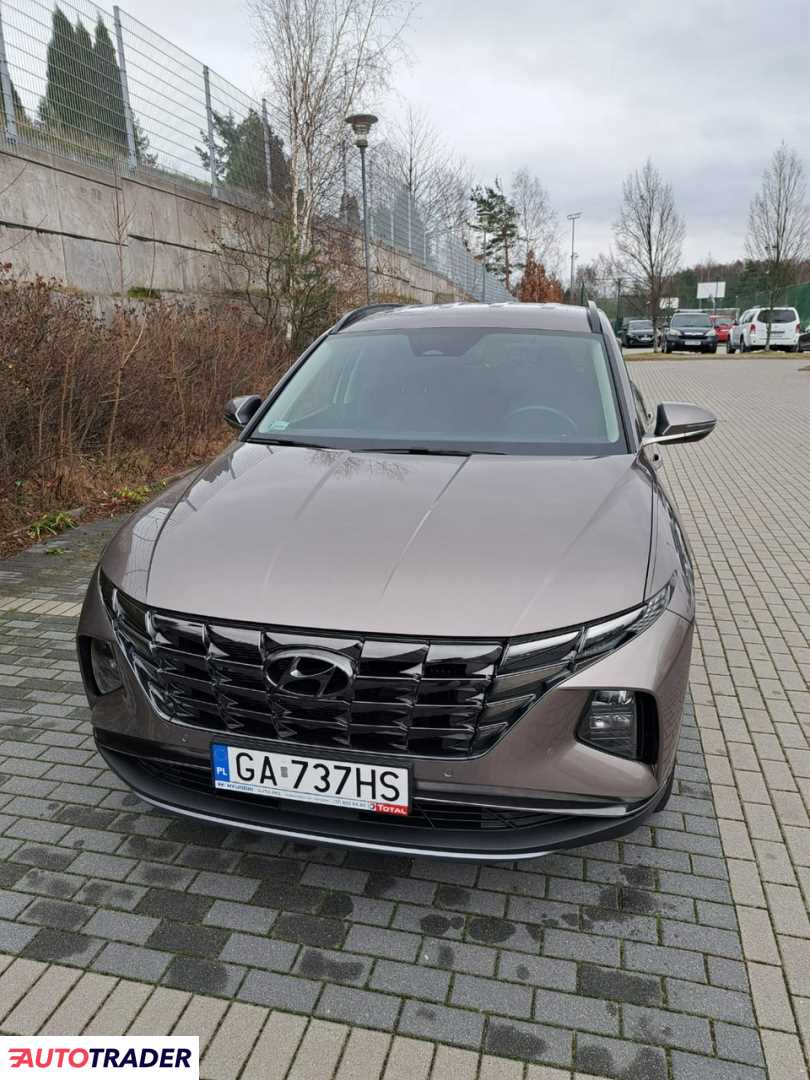 Hyundai Tucson 1.6 hybrydowy 230 KM 2021r. (Gdynia)