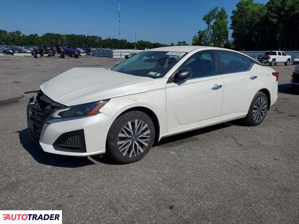 Nissan Altima 2024 2