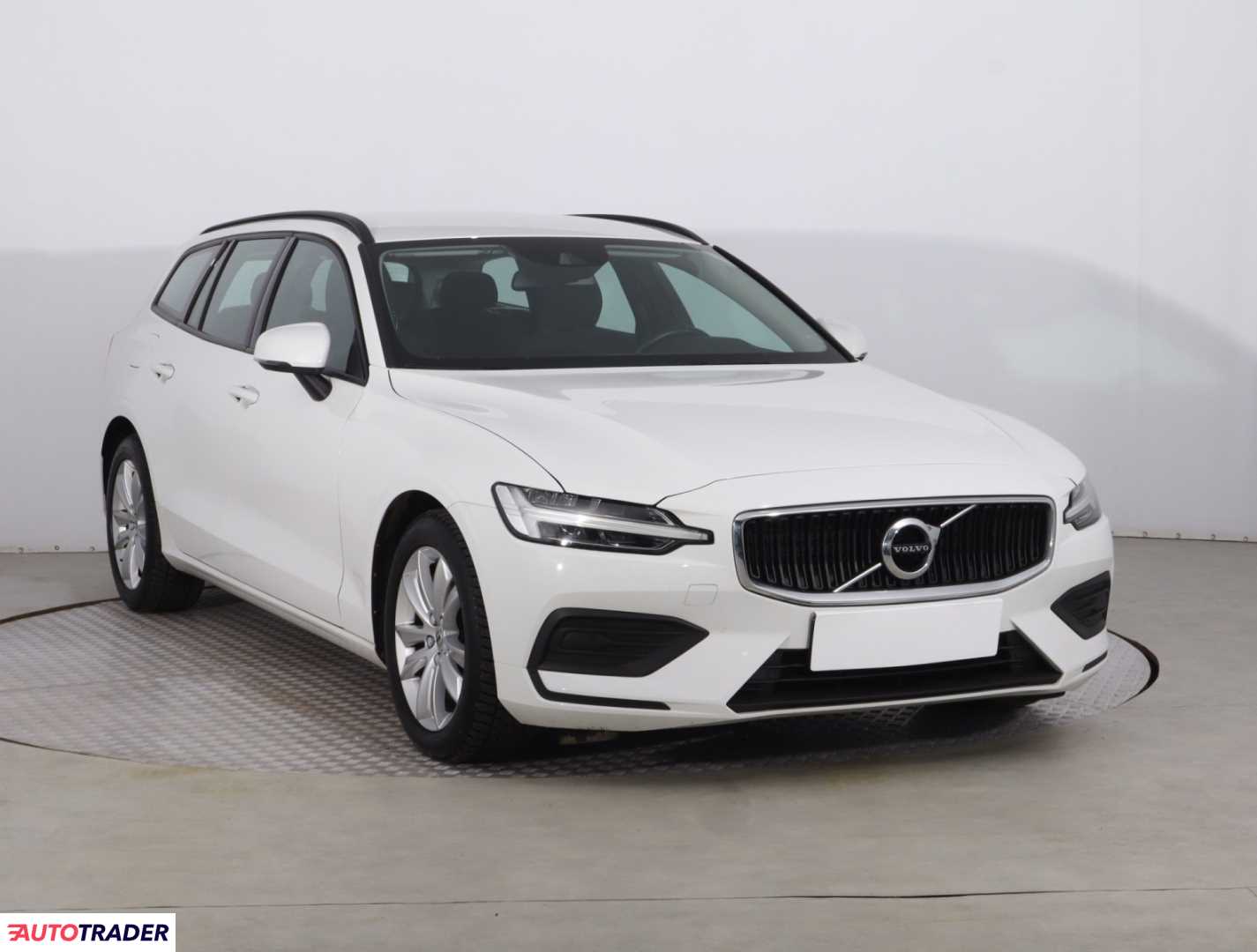 Volvo V60 2021 2.0 160 KM
