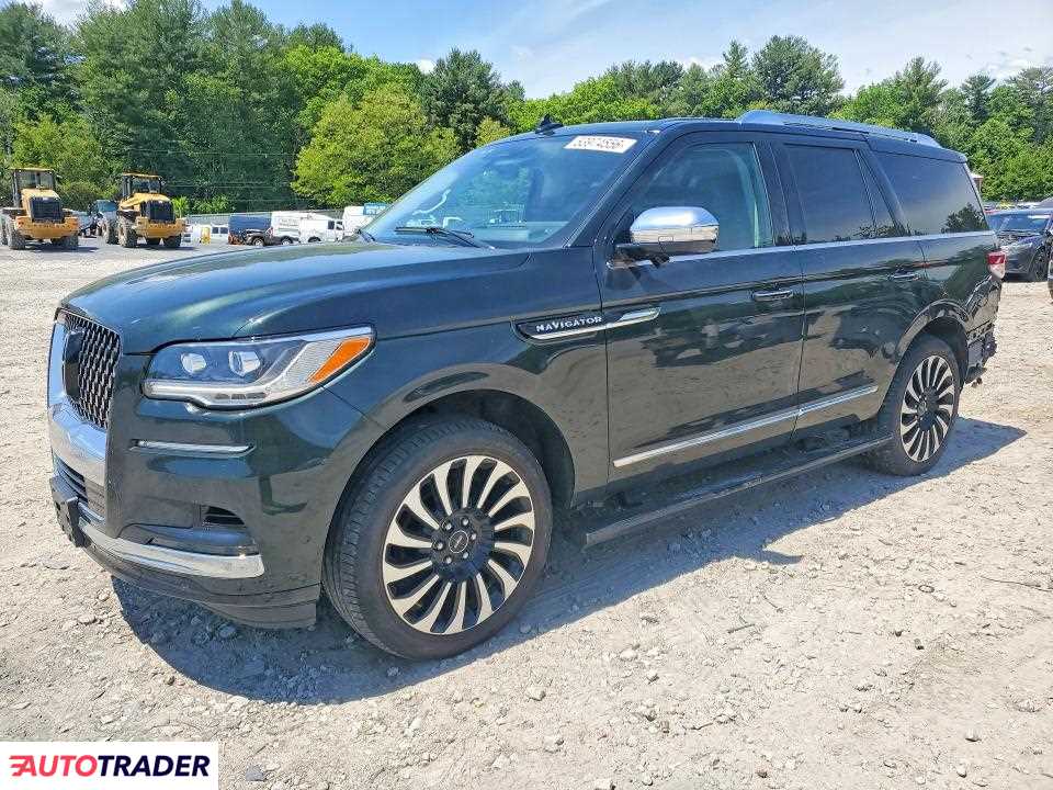 Lincoln Navigator 2022 3