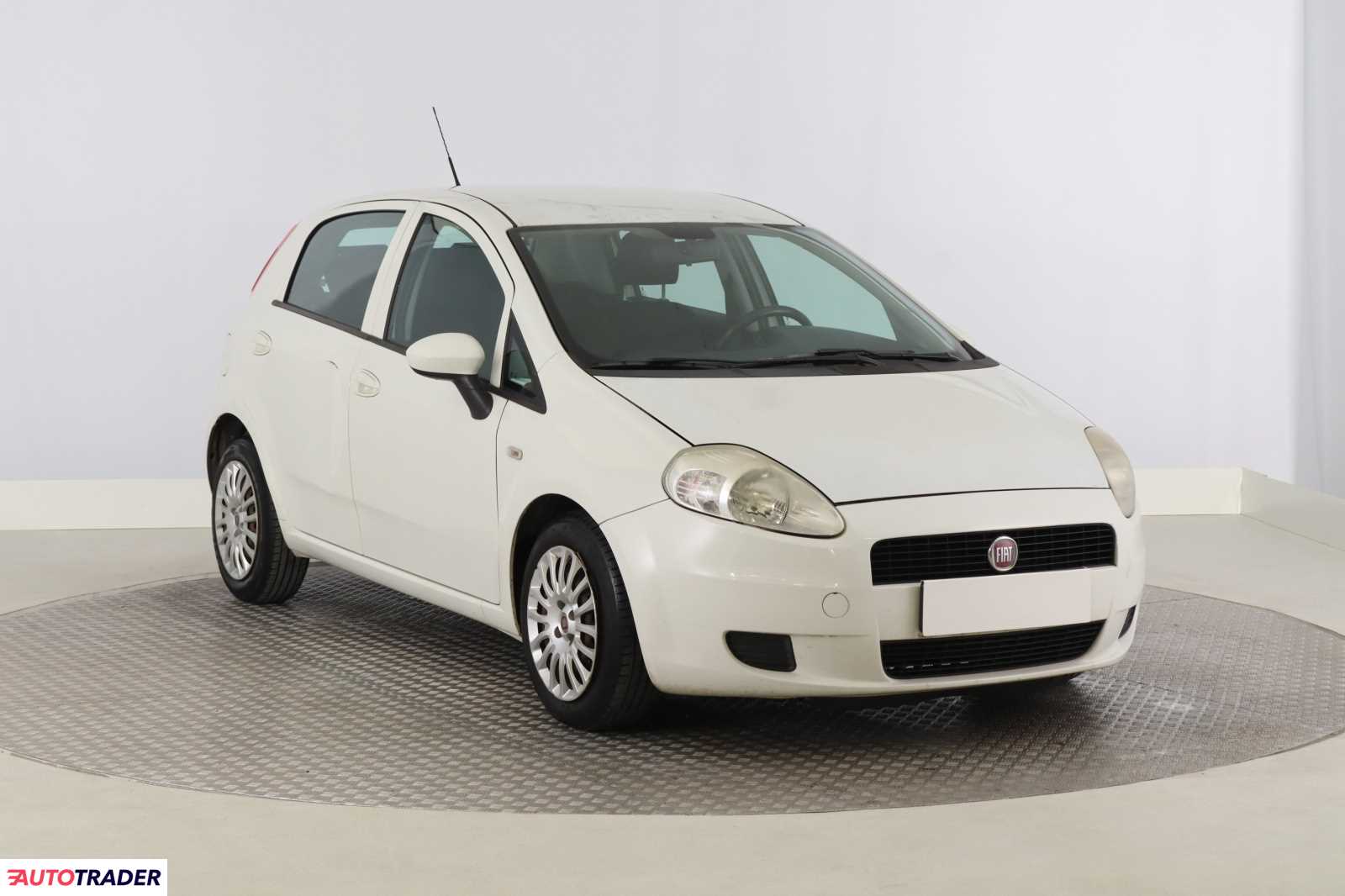 Fiat Grande Punto 2011 1.4 76 KM