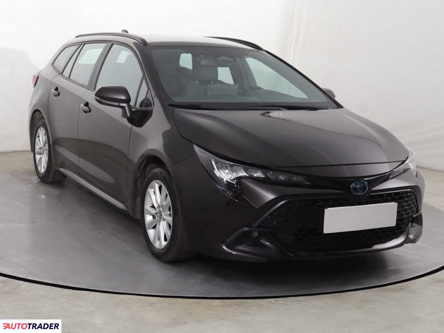 Toyota Corolla 2023 1.8 120 KM