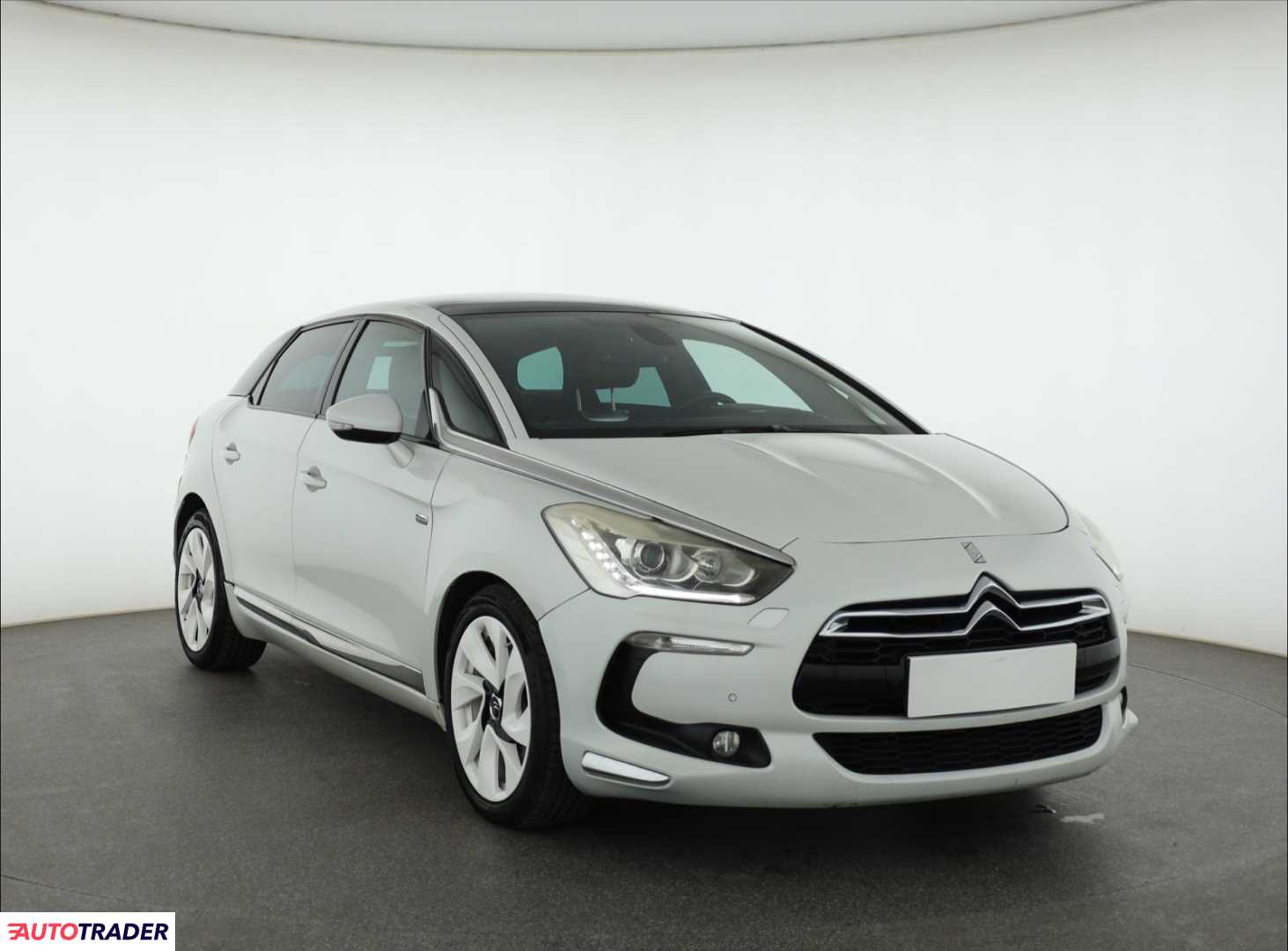 Citroen DS5 2012 2.0 197 KM