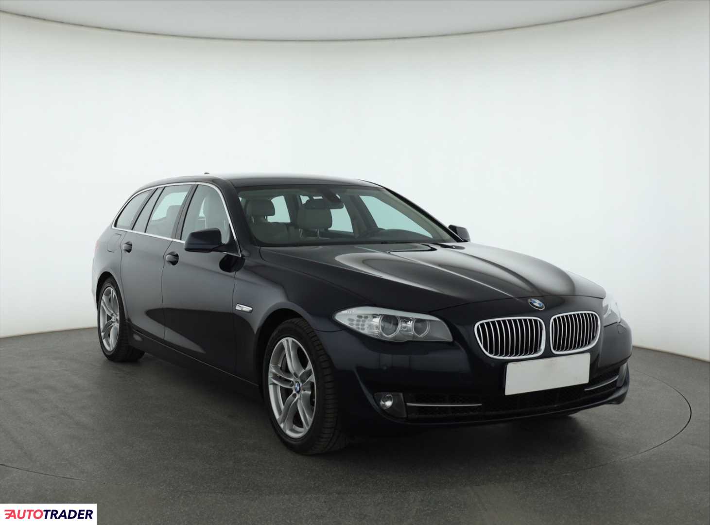 BMW 520 2012 2.0 181 KM