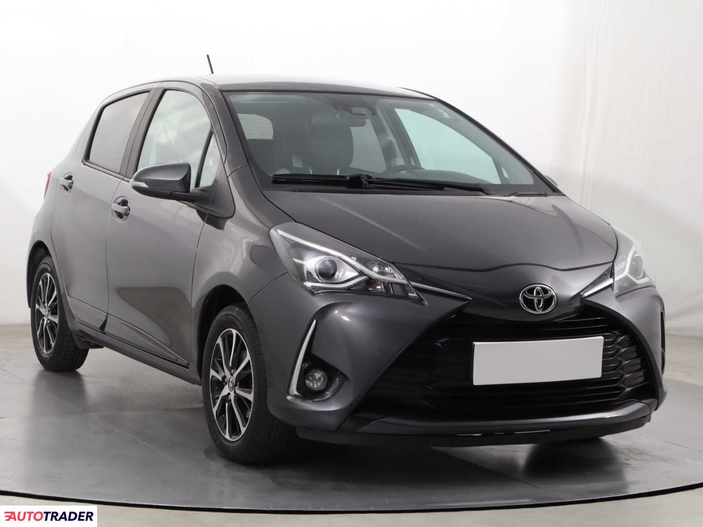 Toyota Yaris 2018 1.5 109 KM