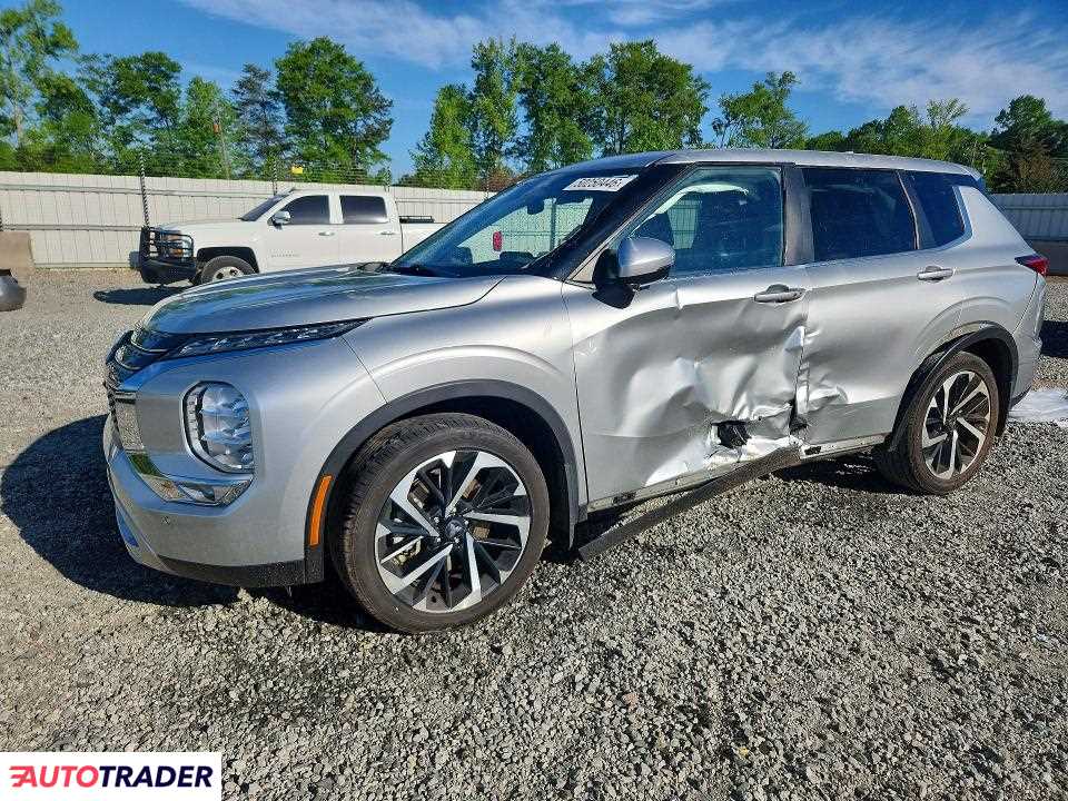 Mitsubishi Outlander 2022 2