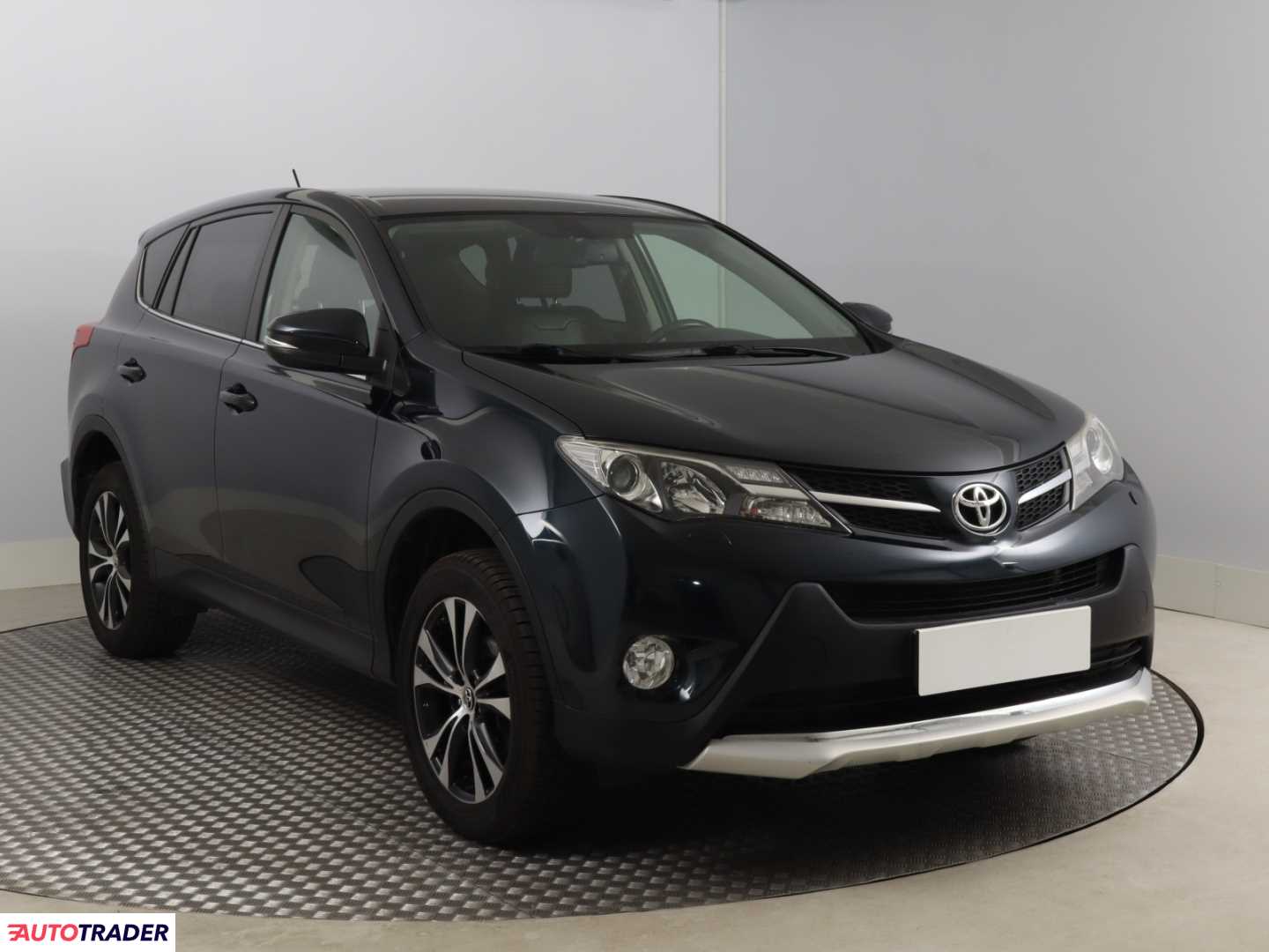 Toyota RAV 4 2015 2.0 150 KM
