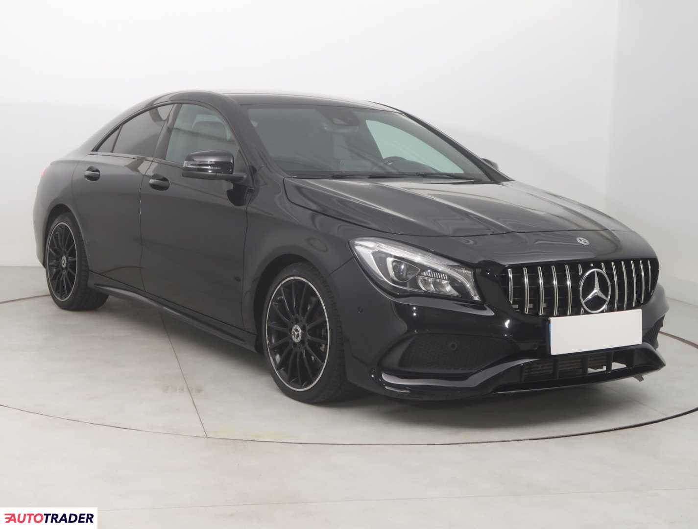 Mercedes Pozostałe 2018 2.0 207 KM