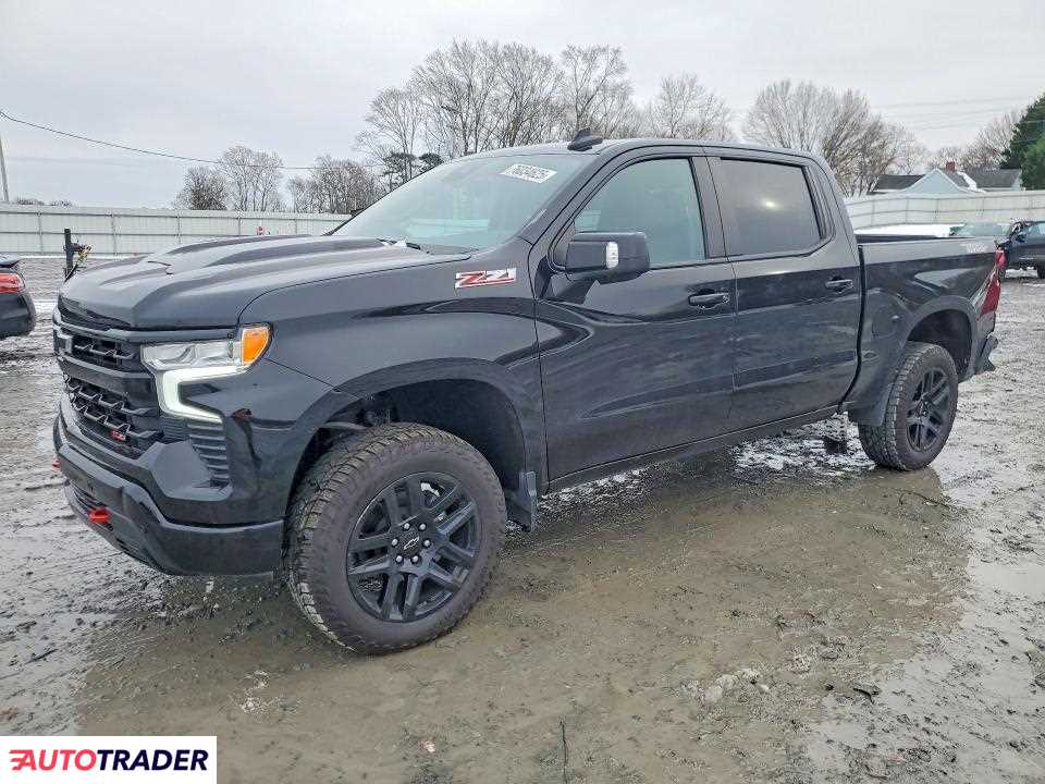 Chevrolet Silverado 2024 5