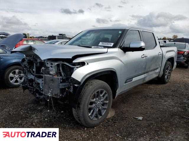 Toyota Tundra 3.0 hybrydowy 2023r. (ELGIN)