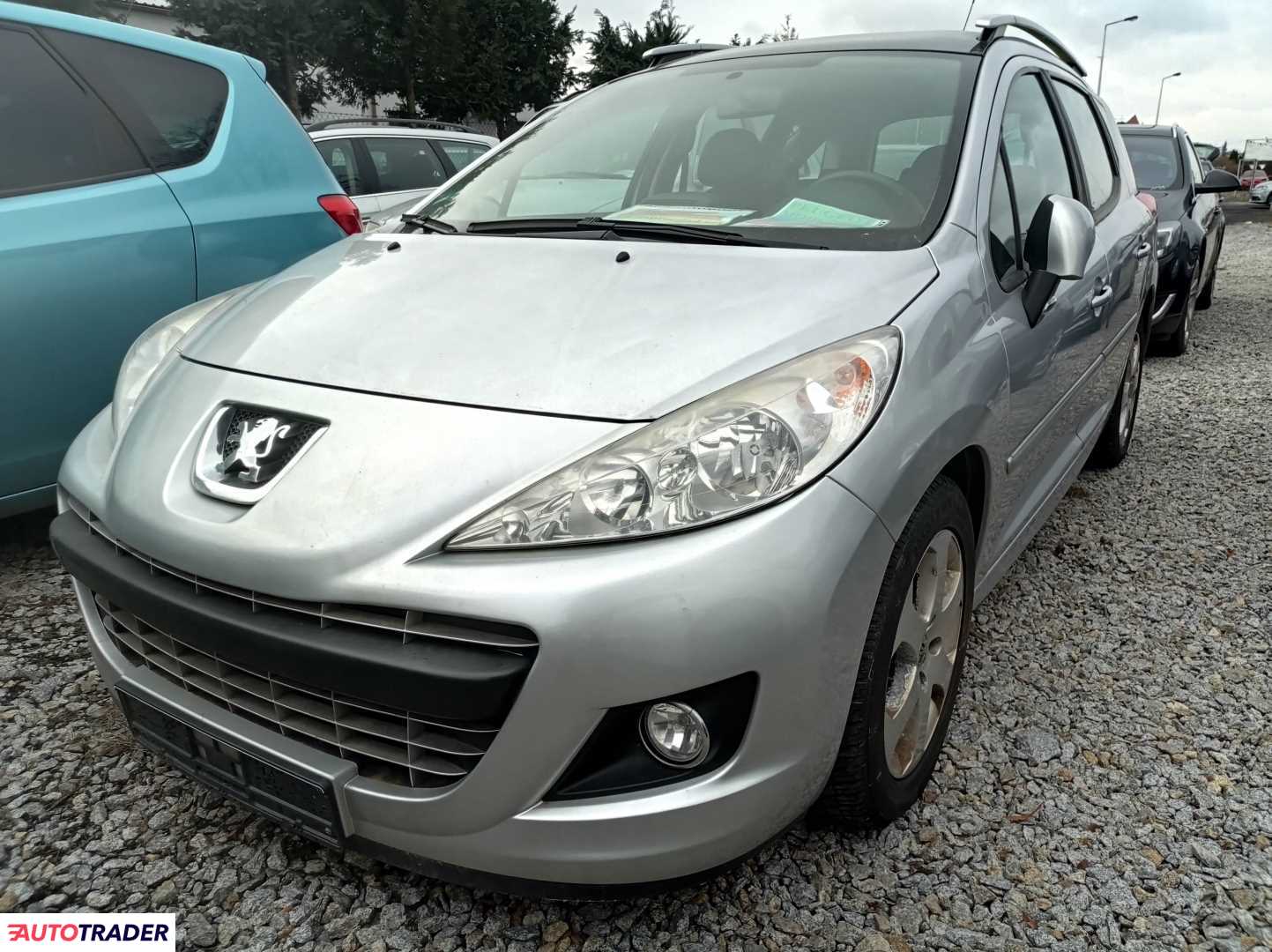 Peugeot 207 2013 1.6 120 KM Peugeot 207 2013 1.6 120 KM