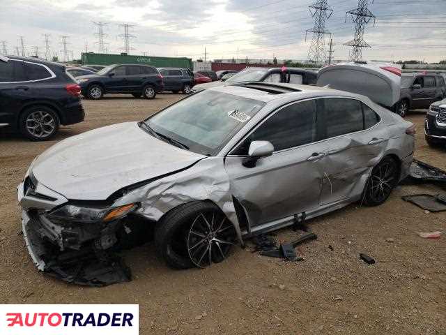 Toyota Camry 2.0 hybrydowy 2022r. (ELGIN)