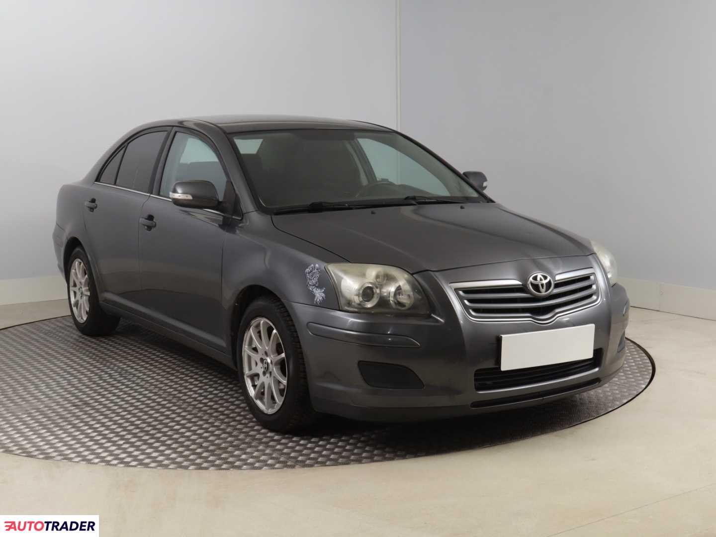 Toyota Avensis 2008 2.0 124 KM