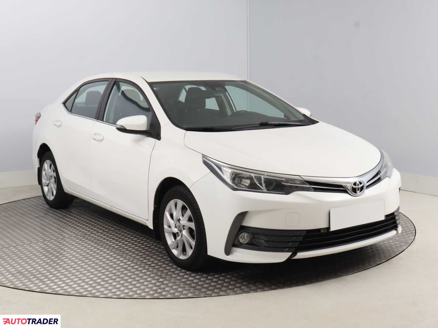 Toyota Corolla 2018 1.6 130 KM