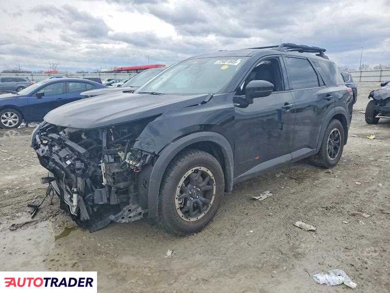 Nissan Pathfinder 2025 3