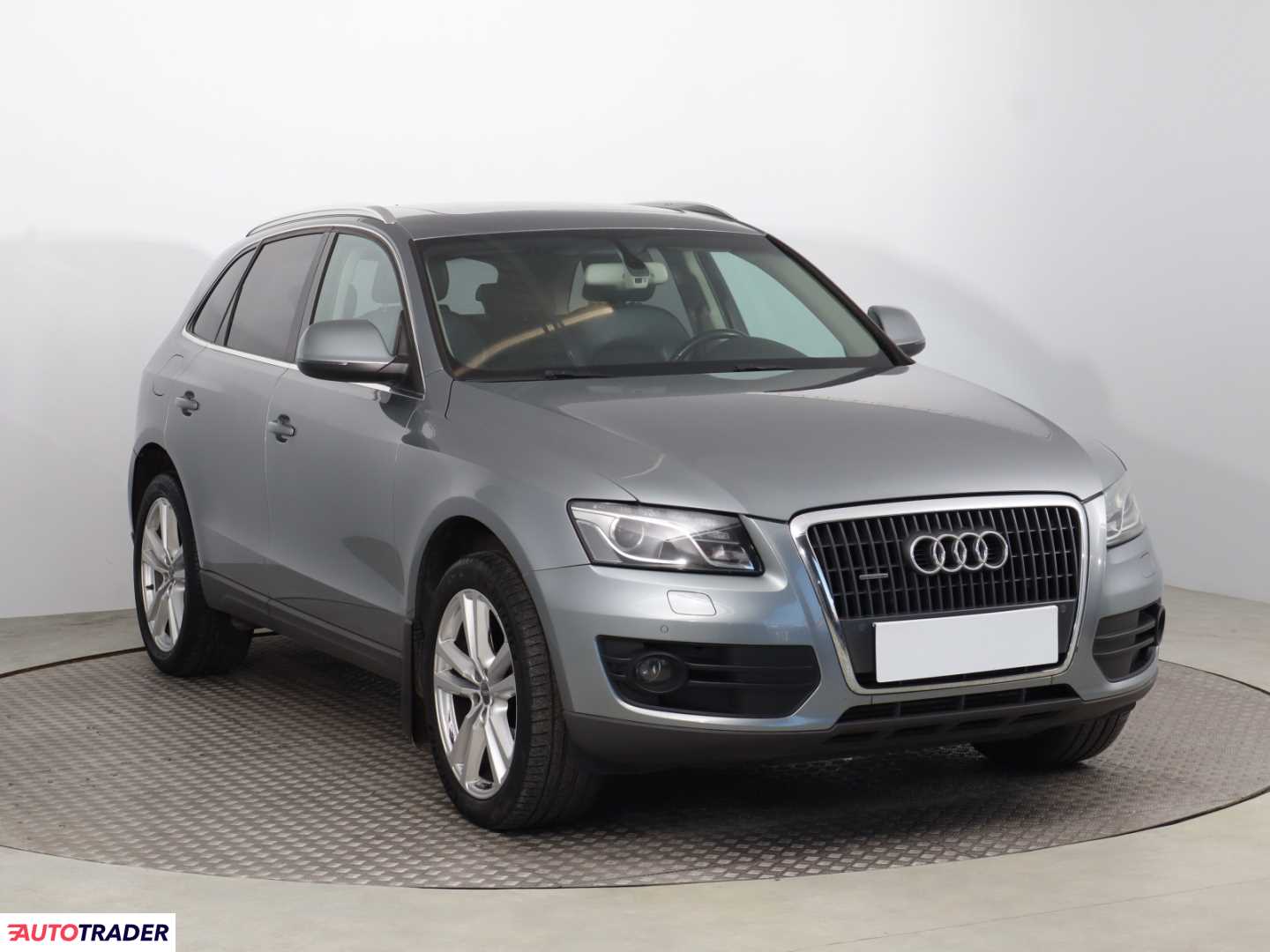 Audi Q5 2010 2.0 167 KM