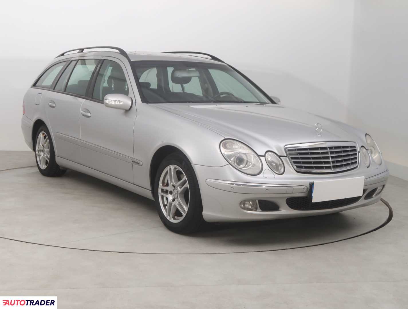 Mercedes E-klasa 2004 2.1 147 KM