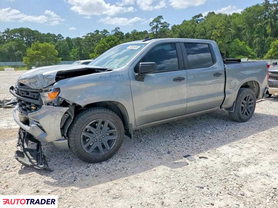 Chevrolet Silverado 2023 2