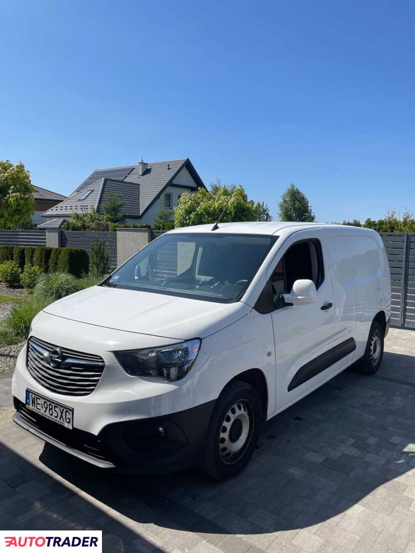 Opel Combo 2019 1.6 101 KM Opel Combo 2019 1.6 101 KM