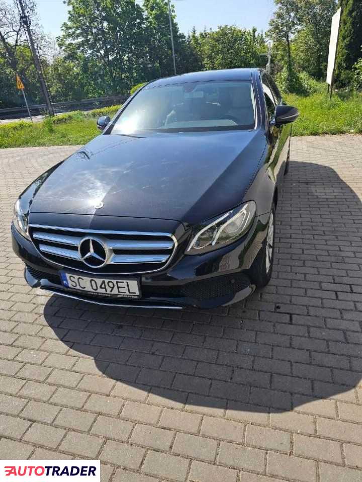 Mercedes E-klasa 2018 2 200 KM