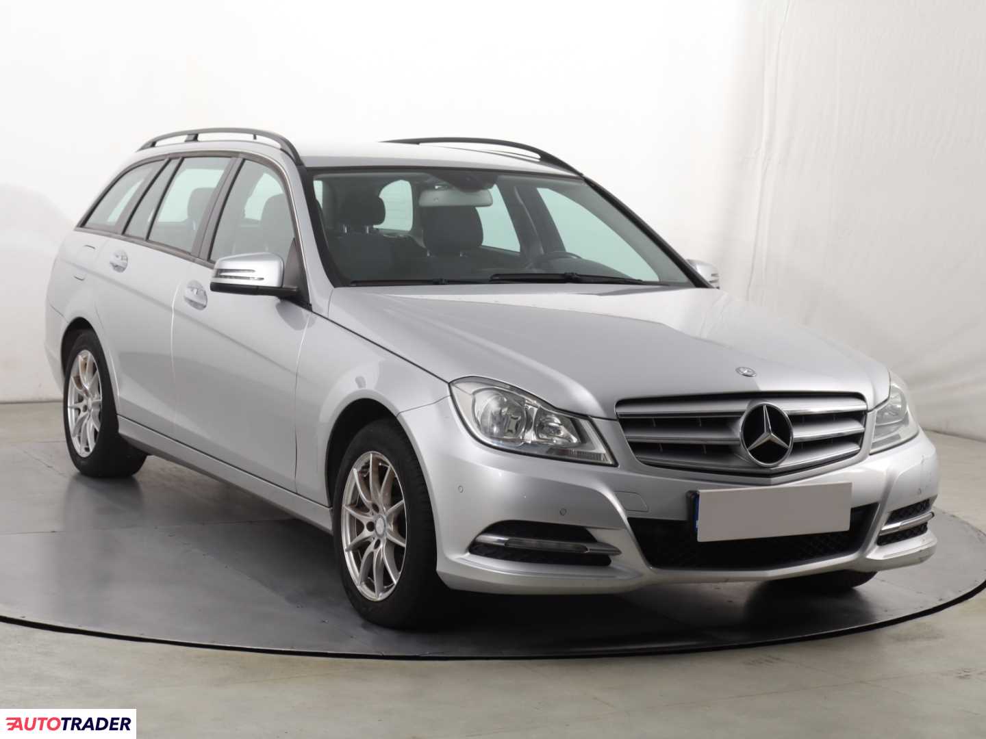 Mercedes C-klasa 2012 1.6 154 KM