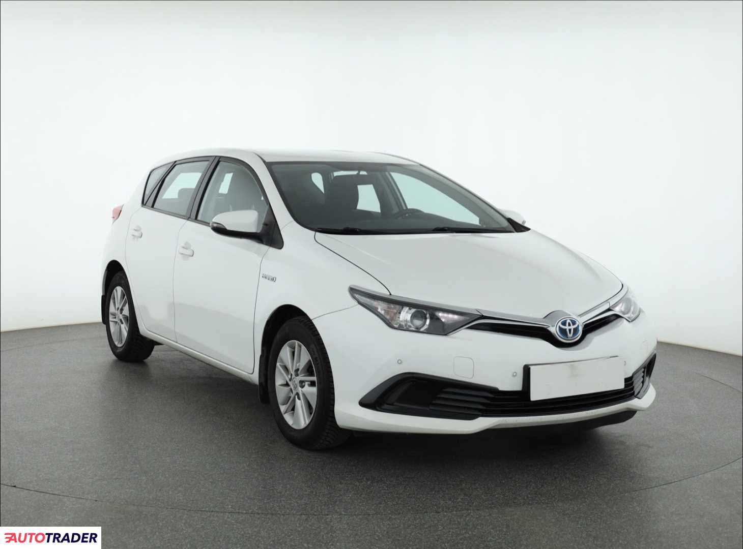 Toyota Auris 2016 1.8 134 KM