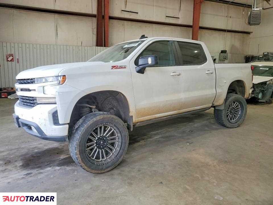 Chevrolet Silverado 2022 5