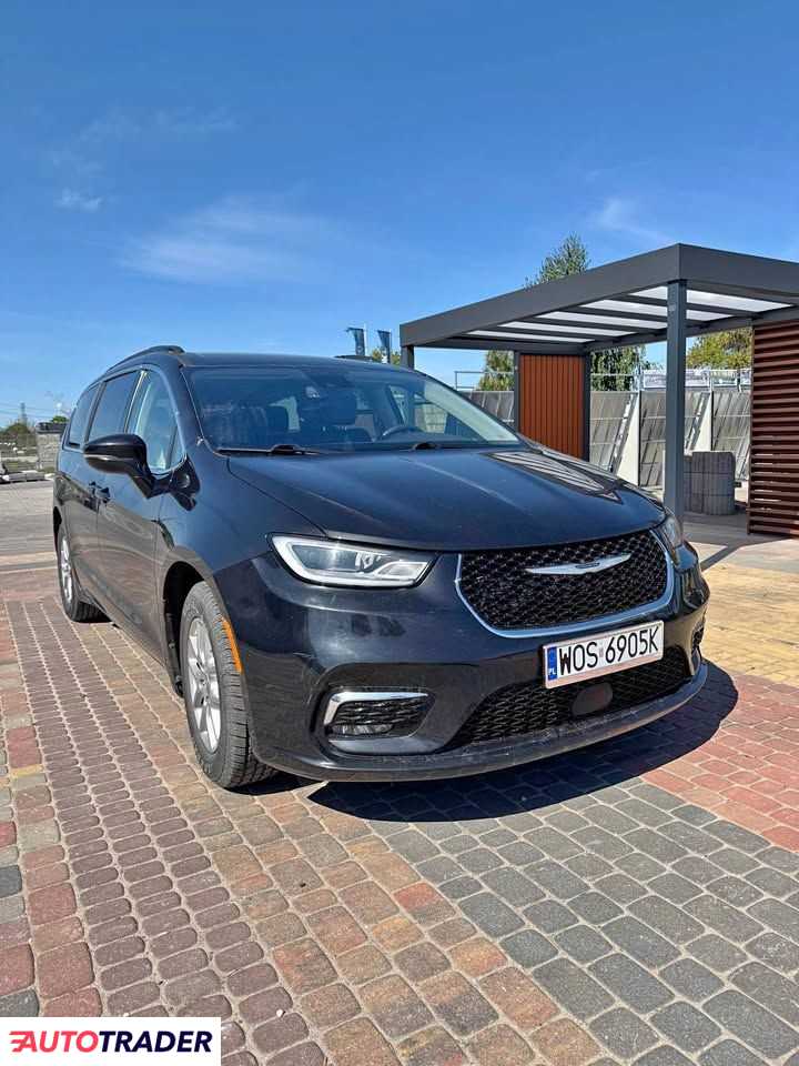 Chrysler Pacifica 2022 3.6 291 KM Chrysler Pacifica 2022 3.6 291 KM