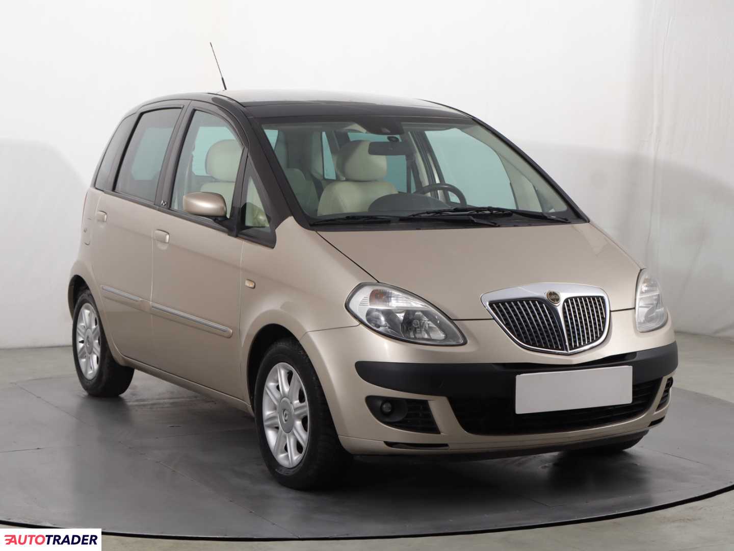 Lancia Musa 2007 1.4 93 KM