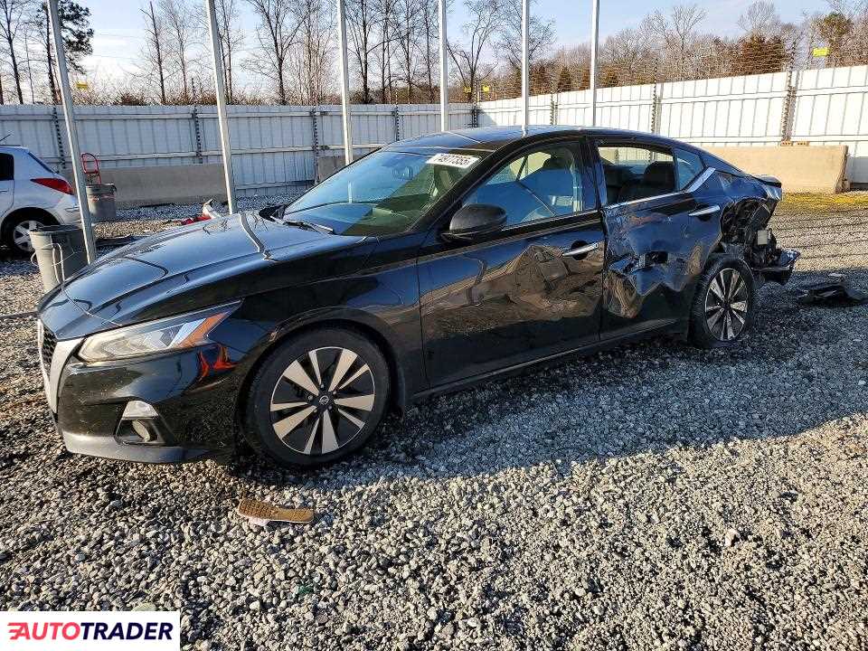 Nissan Altima 2020 2
