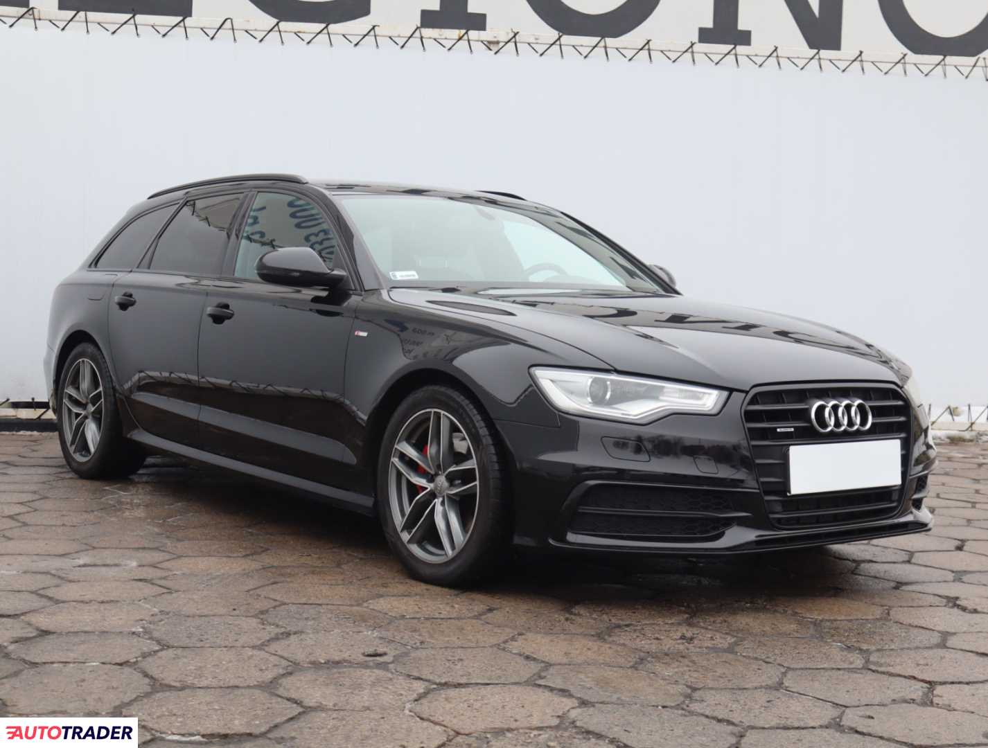 Audi A6 2013 3.0 241 KM