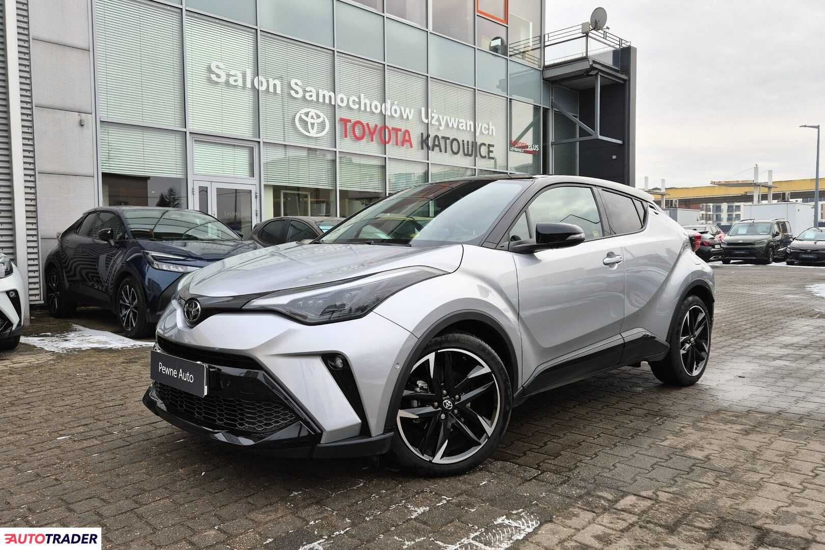 Toyota C-HR 2022 1.8 122 KM