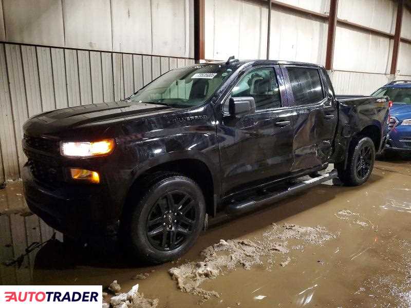 Chevrolet Silverado 2022 2