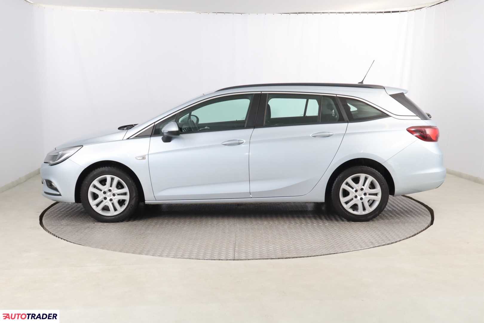 Opel Astra 2016 1.4 123 KM Opel Astra 2016 1.4 123 KM