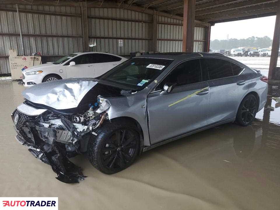 Lexus ES 2023 3