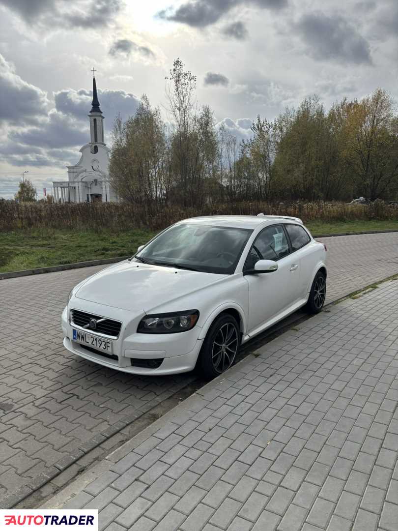 Volvo C30 2009 1.6 109 KM