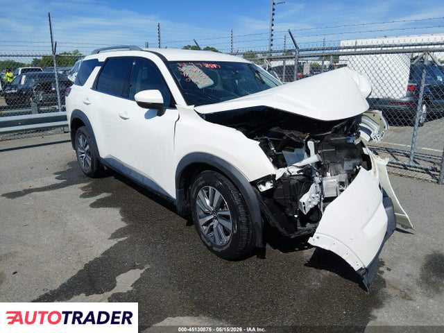 Nissan Pathfinder 2024 3