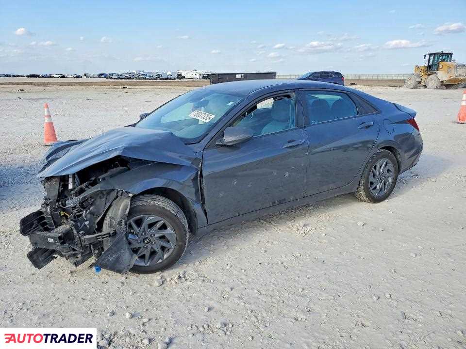 Hyundai Elantra 2024 2