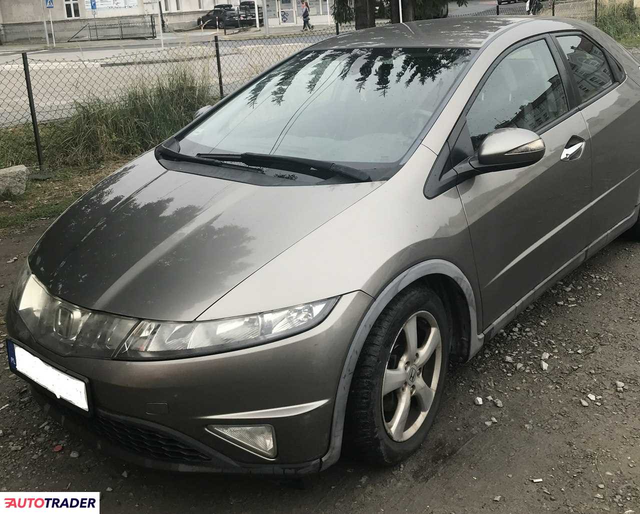 Honda Civic 2008 1.3 83 KM