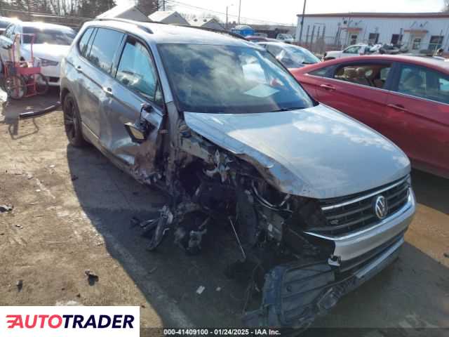 Volkswagen Tiguan 2.0 benzyna 2023r. (CHARLOTTE)