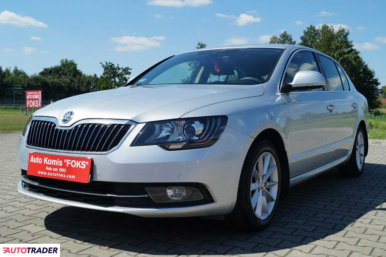 Skoda Superb 2015 1.6 105 KM