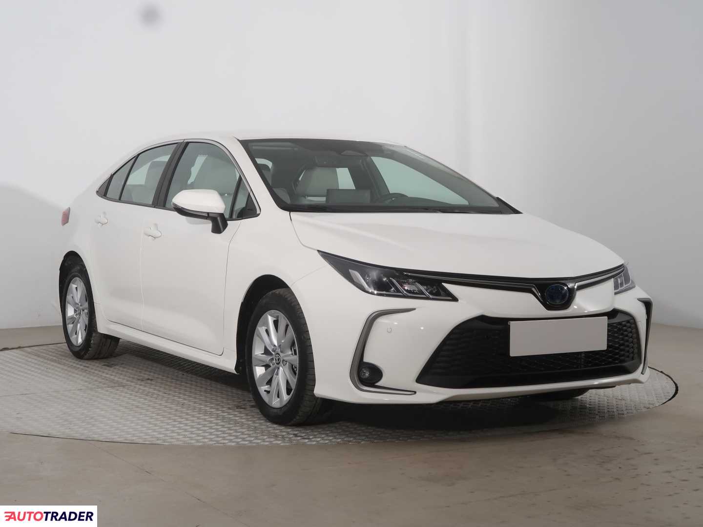 Toyota Corolla 2023 1.8 120 KM