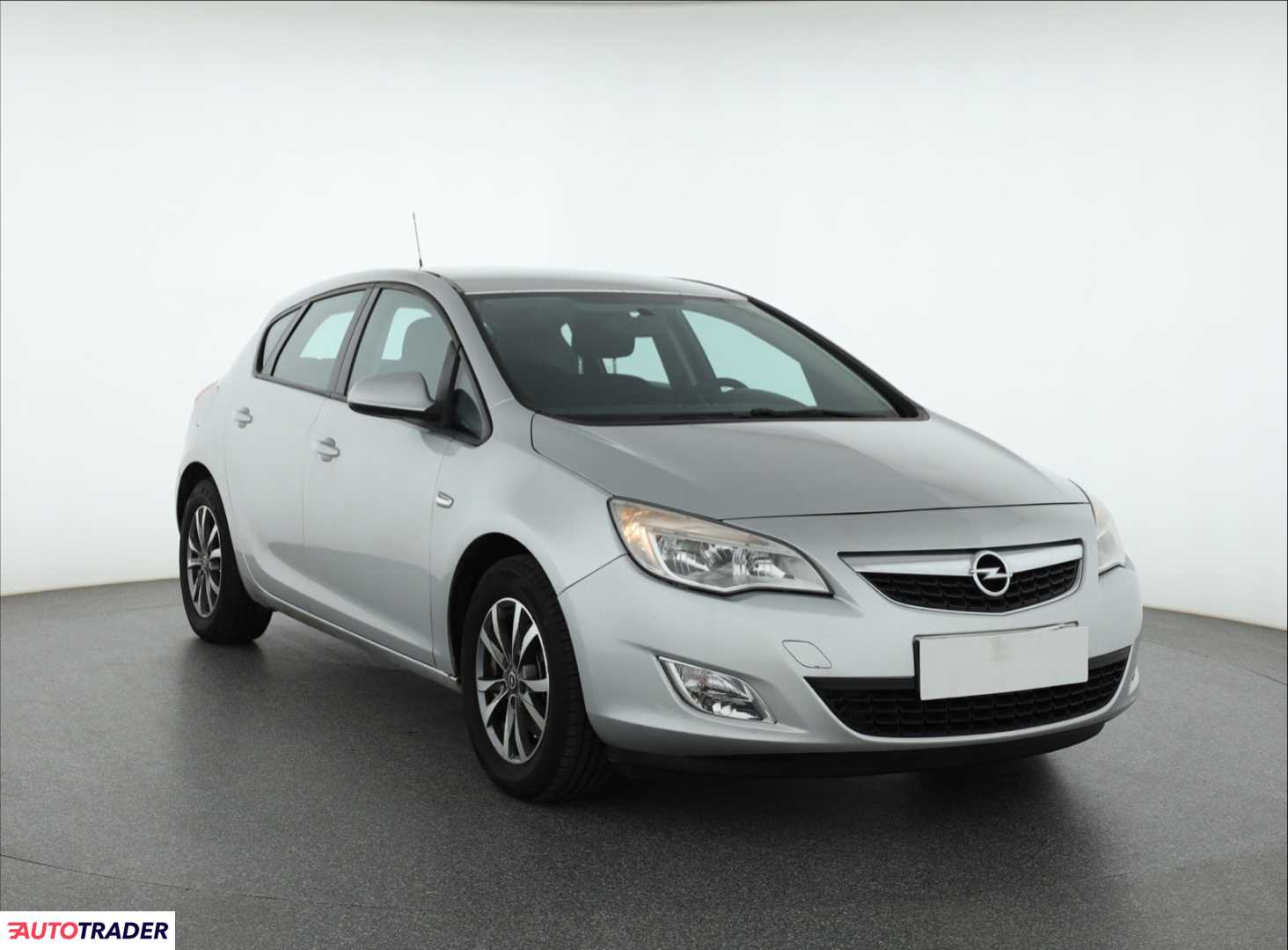 Opel Astra 2010 1.7 108 KM