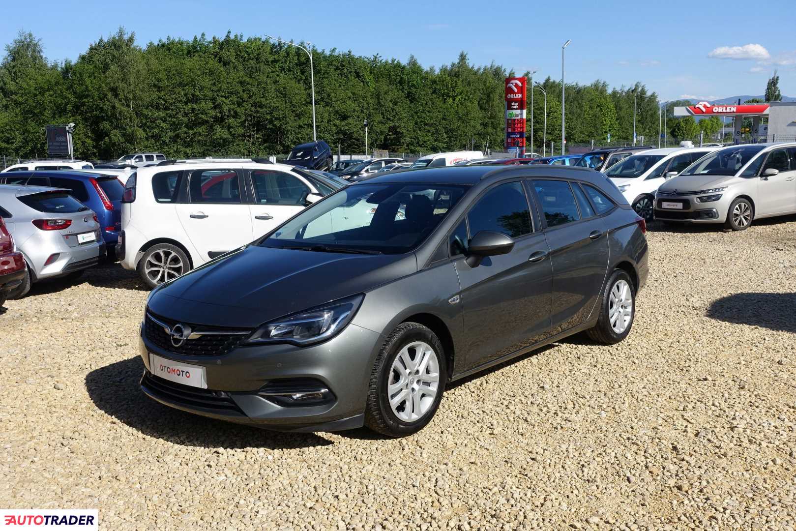 Opel Astra 2020 1.5 122 KM